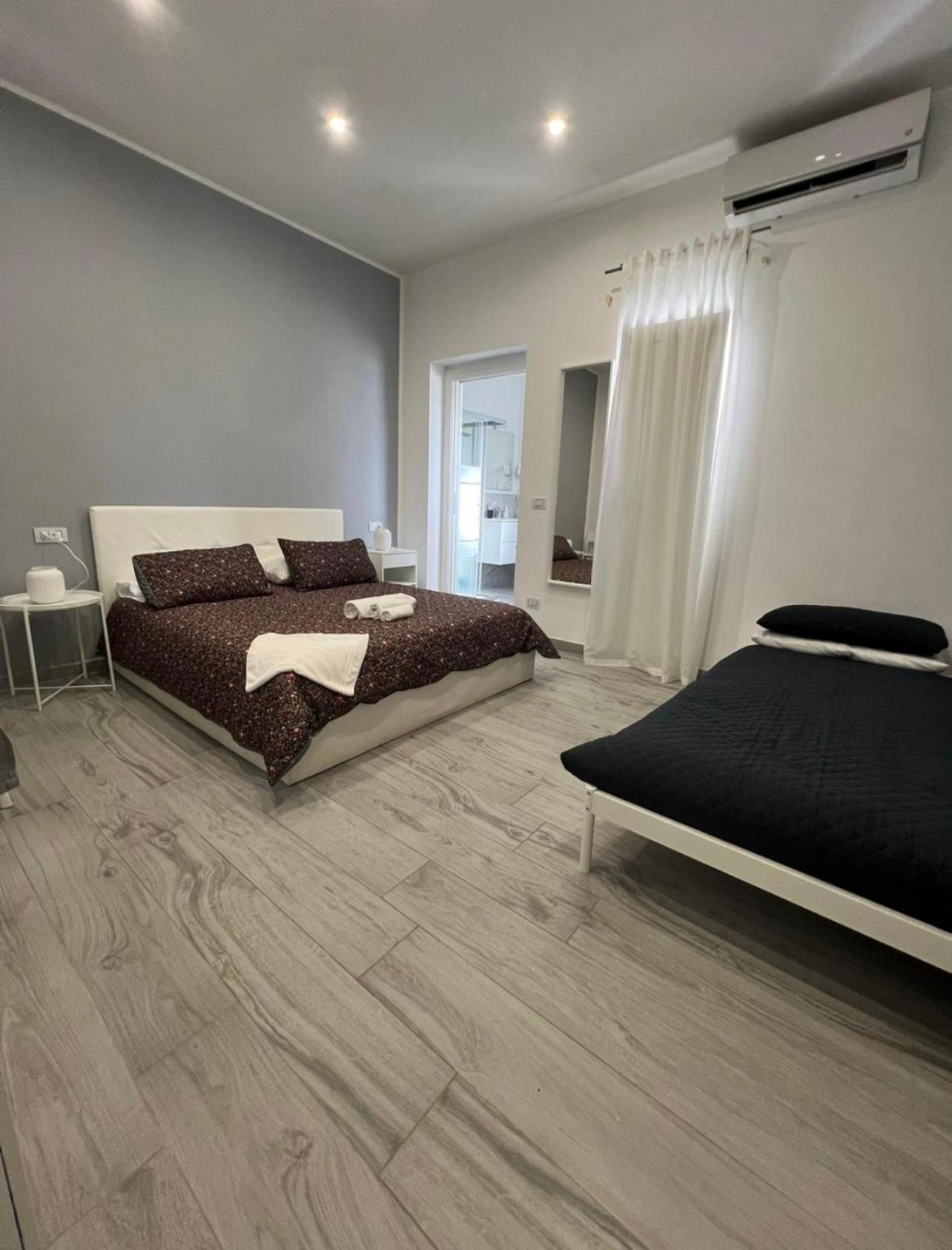 Giufra Hotel Bari Exterior foto